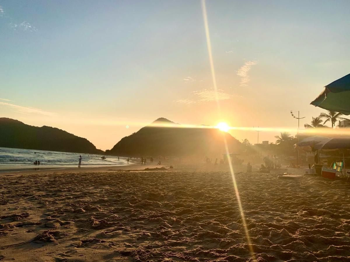 Lindo Apto Com Piscina A 150M Da Praia Do Tombo Guaruja Exterior photo